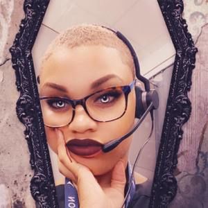 Meet your Posher, Jasmin